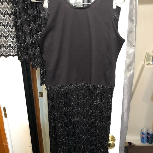 Gantos size large black & silver metallic stretch lace 3PC skirt set - Picture 6 of 12